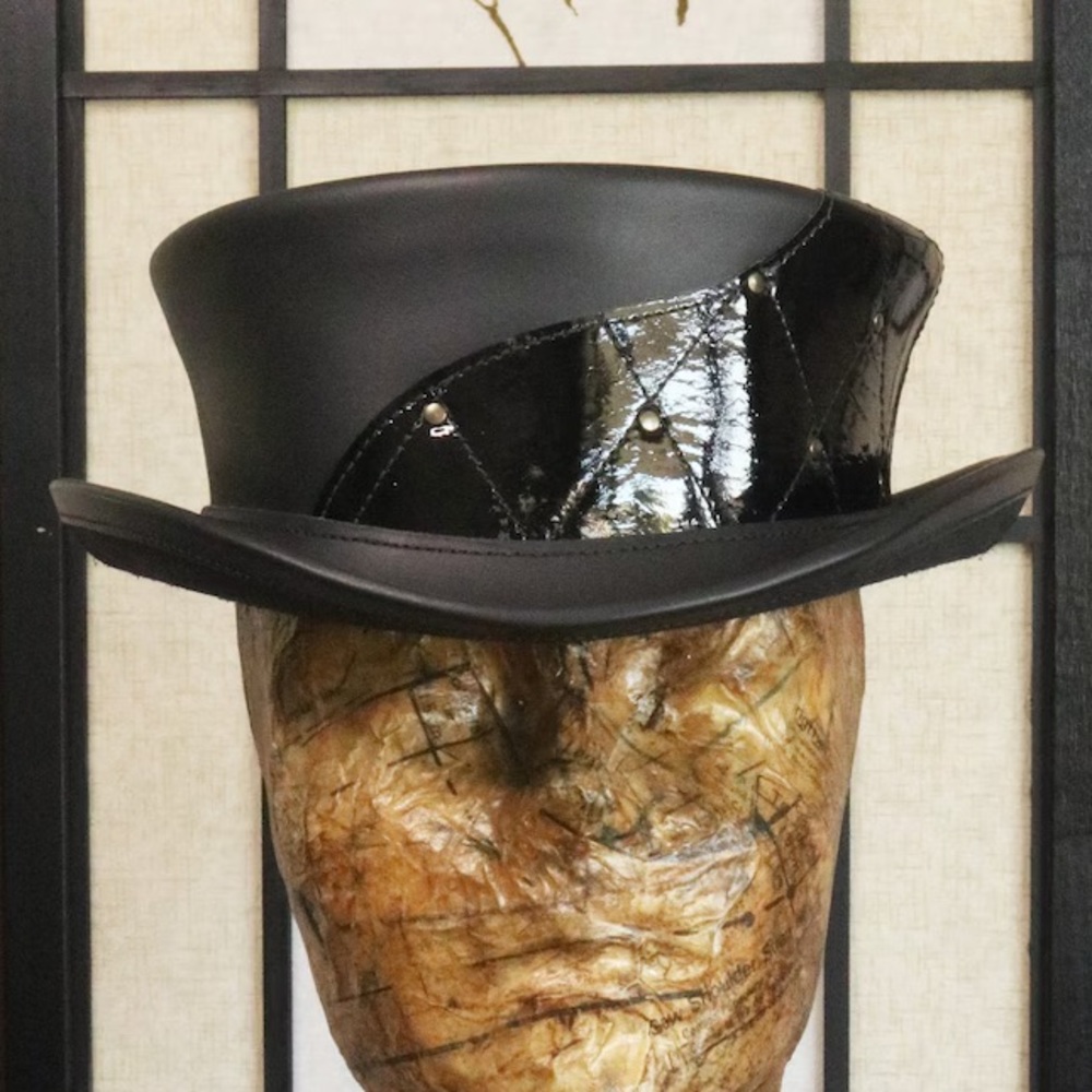 🖤 UNIQUE Short Leather Top Hat asymmetrical design. Size Medium 22 1/4” Head.